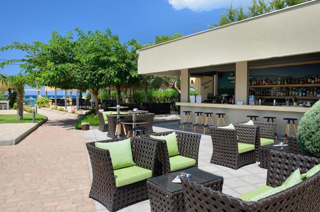Atrium Hotel Thassos โปตอส ภายนอก รูปภาพ